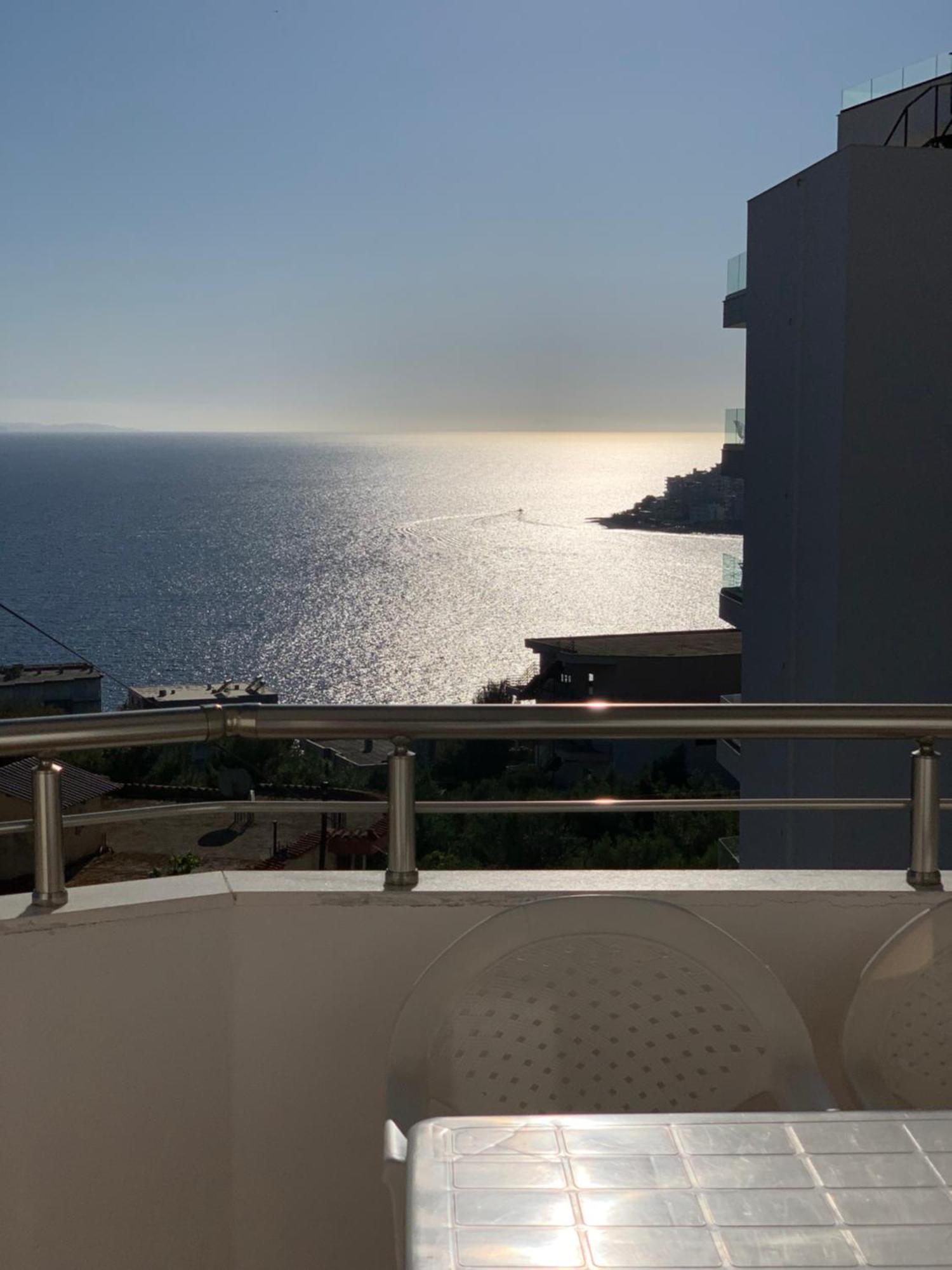 סרנדה Guest - Sea Breeze Apartments מראה חיצוני תמונה